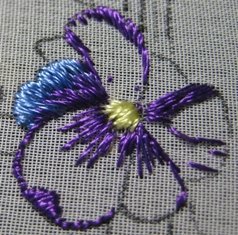 Мастер-класс по вышивке гладью ирис