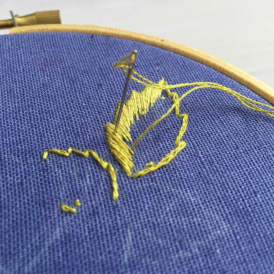 Как вышить цветок гладью: мастер-класс для начинающих