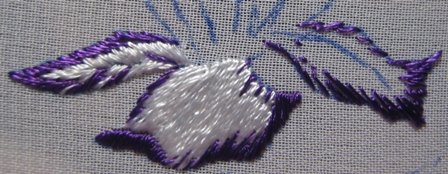 Мастер-класс по вышивке гладью ирис